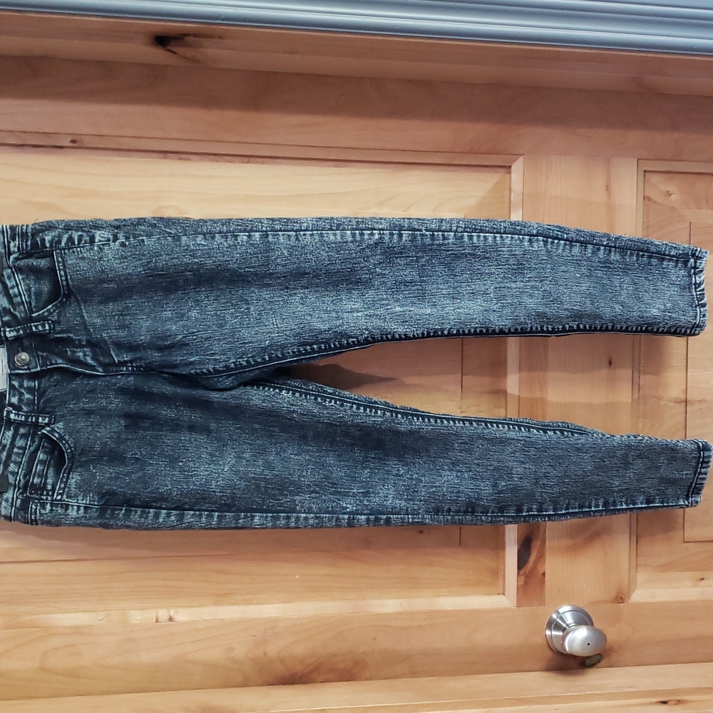 FOREVER 21 ACID WASH SKINNY JEANS